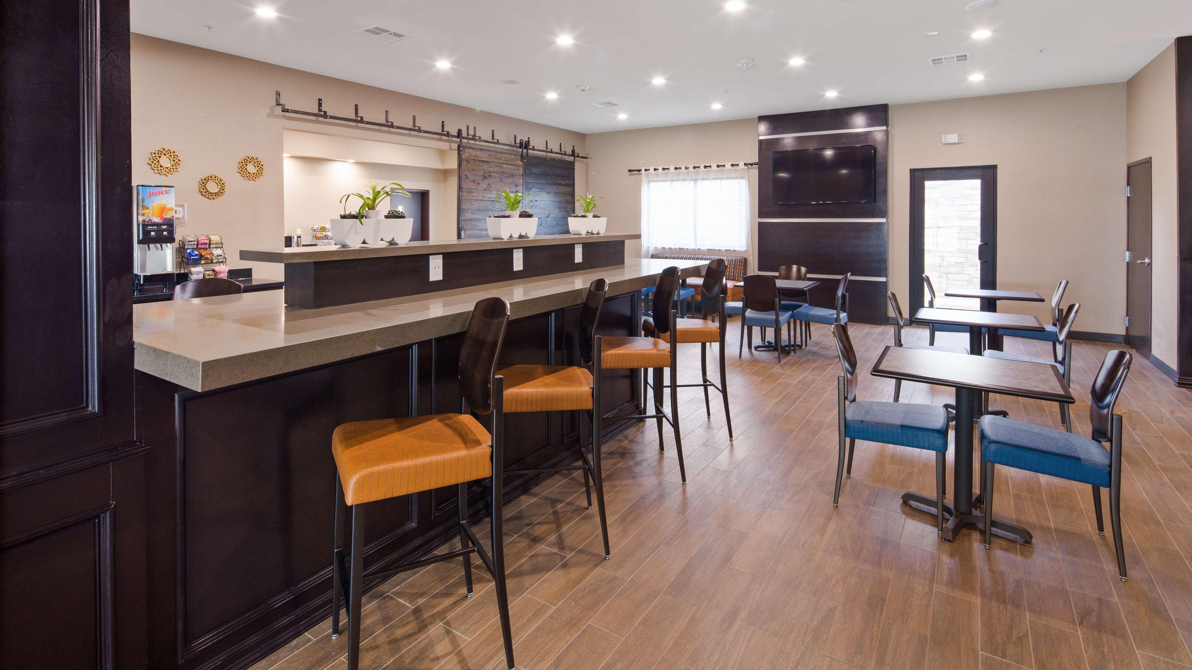 Best Western Plus Big Lake Inn Экстерьер фото